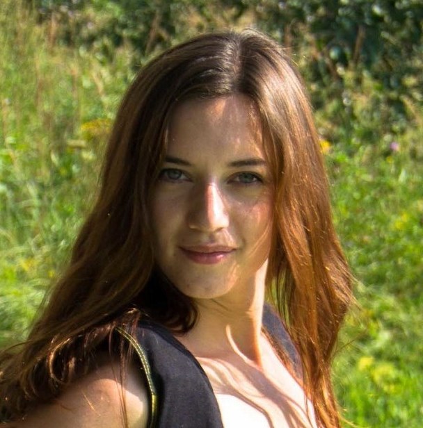 Елена Петрова